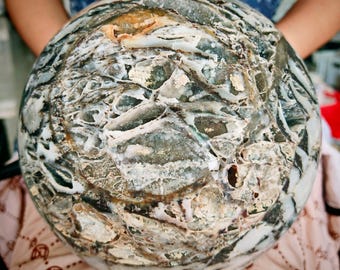 24.2LB   Hand polishing and repairing natural sphalerite balls（11kg）