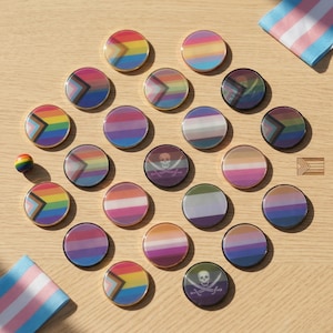 Lentikulär HBTQ+ Pride-flagga | Färgskiftande kavajnål med magisk vinkel | Queer Trans Bi Lesbiska Accessoarer