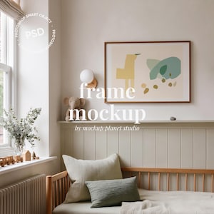 Kinderzimmer-Mockup mit horizontalem Rahmen aus Eichenholz, skandinavisches Kinderzimmer-Interieur (PSD & JPEG)