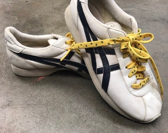 vintage asics cheer shoes