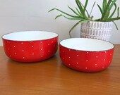 Set of Two Vintage Kaj Franck Red Enamel Bowls with Tiny White Diamonds