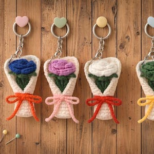 Crochet Flower Bouquet Keychain Pattern, Beginner Rose Bag Charm (PDF Pattern) image 6