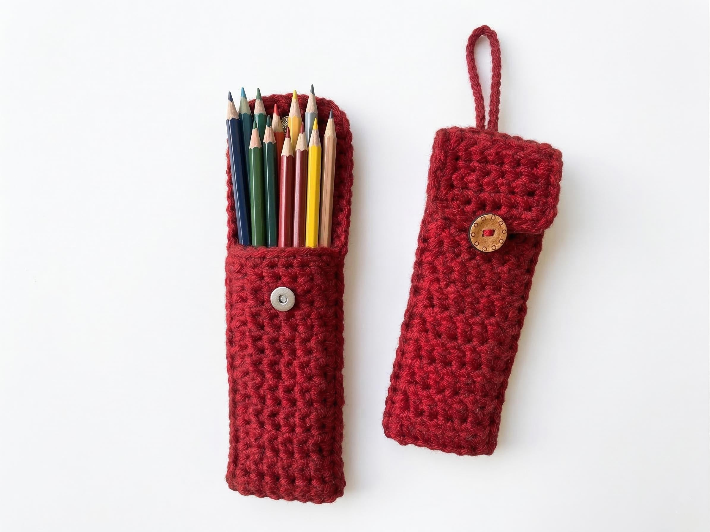 18 Crochet Pencil Case Patterns with Box Pouches, Wristlets, and Holders 5 Textured Crochet Pouch