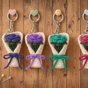 Crochet Flower Bouquet Keychain Pattern, Beginner Rose Bag Charm (PDF Pattern) image 5