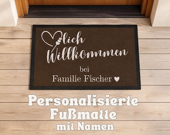 Personalisierte Fußmatte Herzlich Willkommen | Türmatte mit Familienname | Liebevolles Herz Design | Geschenk Einzug Hochzeit