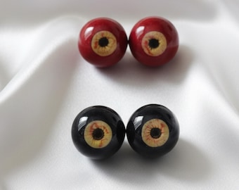 Brincos de olho realistas, brincos de olho assustadores, joias góticas de terror, brincos de olho falso, joias de Halloween, brincos alternativos punk.