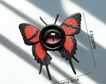 Broche de cabelo com olho de borboleta gótica, alfinete de borboleta com olho de demônio, acessório de cabelo com inseto gótico, joia de terror Weirdcore, moda alternativa.