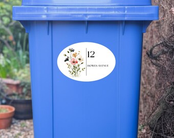 Pegatinas personalizadas para contenedores de basura con diseño floral estilo cottagecore, etiquetas personalizadas para números de casas y direcciones, diseño floral decorativo, fuente tradicional.