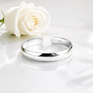 Sterling Silver (925) 2.5 MM Band Adjustable Toe Ring