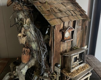 Handmade miniature 1:12 scale treehouse roombox diorama