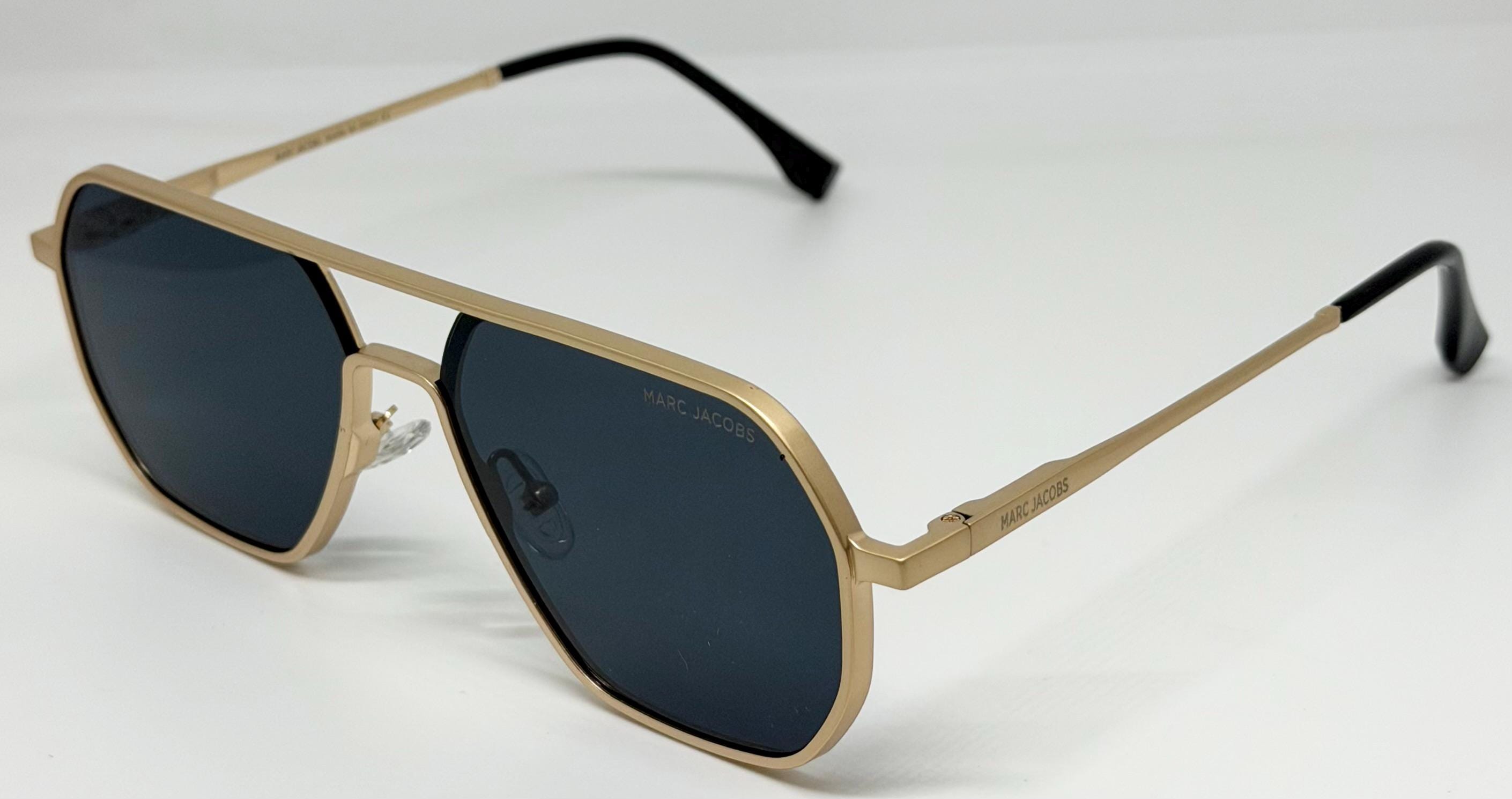Vintage Marc by Marc Jacobs Tortoise Sunglasses with Mint Arms Vintage Marc Jacobs Sunglasses - Etsy main image 3