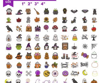 Könnte beinhalten: Eine digitale Sammlung von Halloween-Stickmustern für Maschinen in 4 Größen von 1 bis 4 Zoll. Die Symbole umfassen Geister, Kürbisse, Hexen, Katzen, Fledermäuse, Süßigkeiten, Totenköpfe sowie Schriftzüge wie Trick or Treat und Spooky Season.