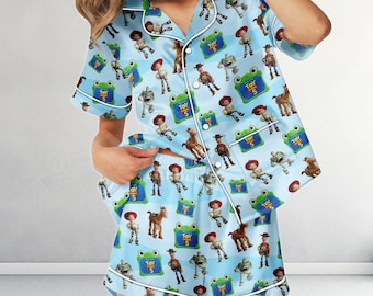 Toy Story 5 Pyjamas, süßer Woody Buzz Lightjahre Satin-Pyjama-Set, Disney-Nachtwäsche, Disneyland-Urlaub Pjs, Geburtstagsgeschenk für Sie