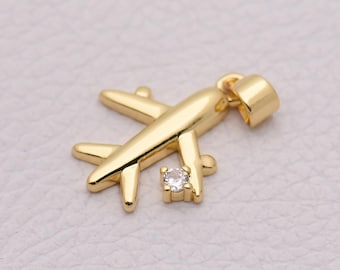 Colgante de avión radiante de oro laminado de 18 quilates con detalles de cristal para collar de viaje, suministros de joyería DIY 15,5*20 mm
