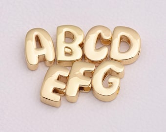 Dijes de letras abultadas refinadas, chapadas en oro de 18 quilates, para diseños de joyería de collares elegantes hechos a mano (DIY), 16,5 x 17,5 mm.