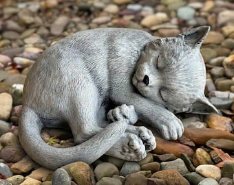 Stone Sleeping Cat Statue Concrete Cat Sculpture Garden Decor Realistic Kitten Figurine Outdoor Yard Art Pet Memorial Ornament Figure