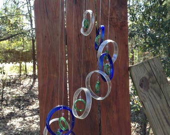 Clear Blue Green GLASS WINDCHIMES-RECYCLED Wine Bottles Out door Yard Art Garden Patio Decoration Unique Gifts Home Decor Mobiles Handmade