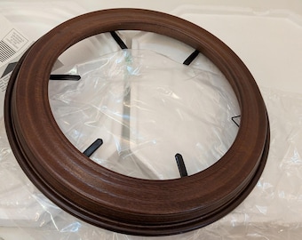 Van Hygan & Smythe The Woodridge Wooden Plate Frame 8 1/2" #75-775 NEW