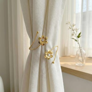 Eleganti fermatende floreali, supporti per tende con strass scintillanti, decorazione moderna per finestre in stile boho.