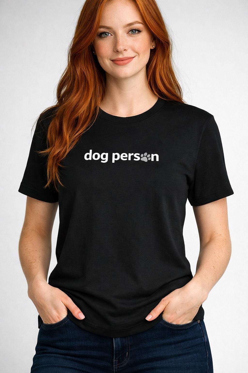 Dog Person T-Shirt, Hunde Shirt für Damen und Herren, Dog Lover Geschenk, minimalistisches Hundeshirt in Weiß oder Schwarz