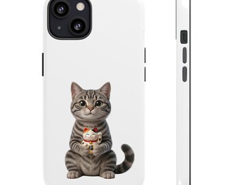 Pegatina o funda para teléfono de un lindo gato Maneki Neko atigrado, gato de la suerte sosteniendo un gato de la fortuna, arte japonés de gatos kawaii.