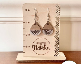 Earrings Display Stand File with Measurements - SVG - Laser Cut File - Jewelry Display - Inches - Geometric - Logo - Digital Item Only -