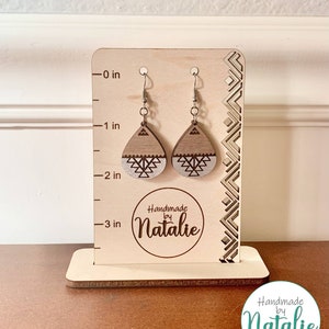  GemeShou 3pcs Wooden stud earring organizer holder, walnut earring  hangers with brass base, Small Cute earring display for selling with 9  holes for each【Arch frame-3pcs】 : Clothing, Shoes & Jewelry