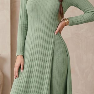 Schickes 2-teiliges Set – Bequem – Ästhetisches Loungewear-Set – Elegantes Freizeit-Reiseoutfit – Minimalistischer, weicher Strickanzug