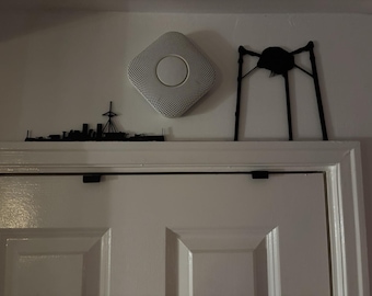 War Of The Worlds Tripod And Thunder Child Door Frame Topper