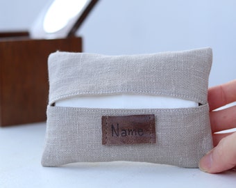 Personalized Travel Tissue Holder, Elegant beige linen 50th birthday idea, gifts for mom, gifts for bridesmaids, Tissue Pocket Holder