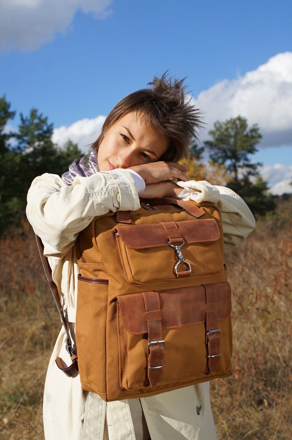 contemporary leather backpacks Bowery Laptop Backpack, Grizzly Leather by WaterField Designs, Men's Leather Backpack, Men's Backpacks, Made in USA Backpack Adjustable straps and a sturdy top handle give you flexible carry options Men's Modern Leather Laptop Backpack