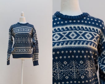 Vintage 90s Wrangler blue ski sweater, snowflake geometric medium