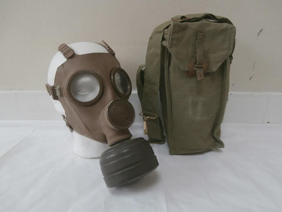 French army gas mask - Etsy 日本