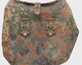 ドイツ軍支給のフレックターン迷彩ガスマスクバッグ（ストラップ付き） - 軍用キャンバス製ショルダーポーチ