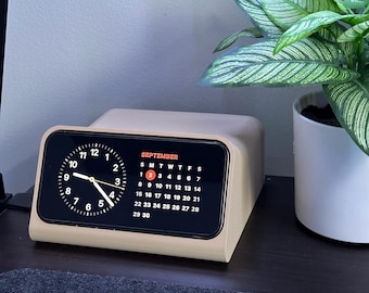 iPhone StandBy Dock | MagSafe Ladestation | Apple Watch & AirPods Ladehalter | Nachttisch Handyhalter | Minimalistischer Schreibtischständer