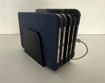 Support de chargement pour tablette | Organiseur pour iPad 3 à 5 emplacements | Station d'accueil multi-tablettes | Support de bureau avec gestion des câbles | Rangement pour appareils électroniques compatible Kallax