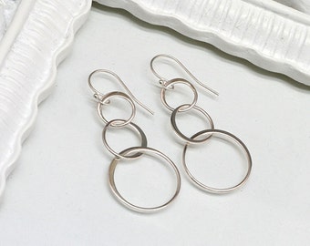 Silver Linked Circle Earrings,Sterling Silver,Three,3 Circles,Triple,Hoops,3 Rings,3 Hoops,Eternity Earrings,Graduation,Weddings,Bridesmaids