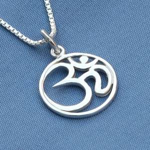 Om Necklace,Sterling Silver, Ohm Necklace,Yoga,Karma Necklace,Buddhist, Buddha,Hindu,Yoga Necklace, Om pendant, Ohm charm,Buddhist Jewelry
