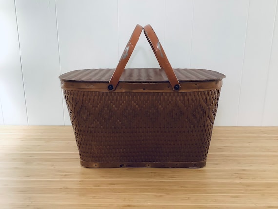 Vintage Redman Woven Wicker Picnic Basket, Wooden Lid, 1960s