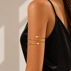 Gold Upper Arm Cuff Bracelet, Minimalist Armlet Jewelry, Dainty Swirl Arm Band, Greek Leaf Arm Ring, Boho Bridal Jewelry, Adjustable Bangle