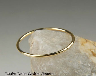 Minimalist Ring 18K Solid Gold Ring, Dainty Gold Ring 18K Stacking Ring, Minimalist Gold Wedding Band Women