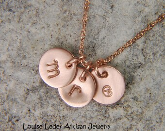 Rose Gold Mommy Necklace 6 mm 14K Gold Baby Initial Necklace Gold Disc Necklace Push Present Rose Gold Jewelry