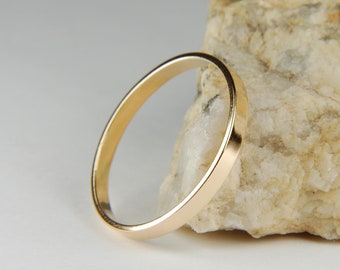 Handmade 14K Gold Minimalist Ring - Simple Band, Hammered, Brushed, or Shiny