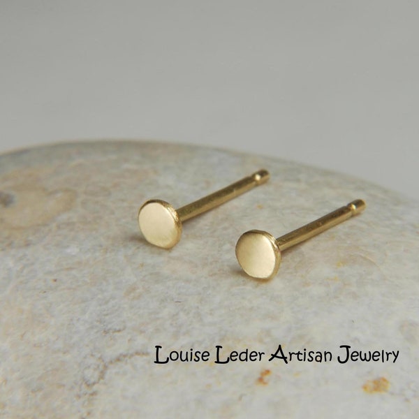 18K Gold Earrings Solid Gold Earrings 18K Minimalist Earrings Gold Simple Stud Earrings 18K Gold Jewelry