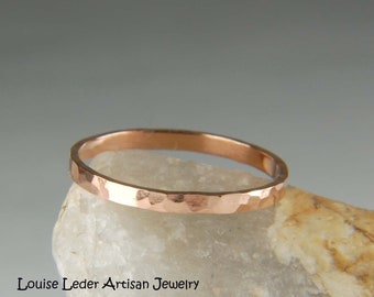 14K Rose Gold Hammered Wedding Band - Rustic Minimalist Ring