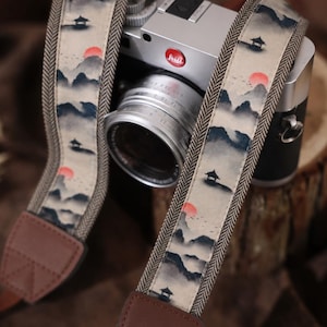Vintage japanische Landschafts-Kamera-Schultergurt, spiegellose DSLR Kamera-Schultergurt, Retro Berg-Sonnenaufgang-Kamera-Umhängegurt, Fotograf Geschenk.