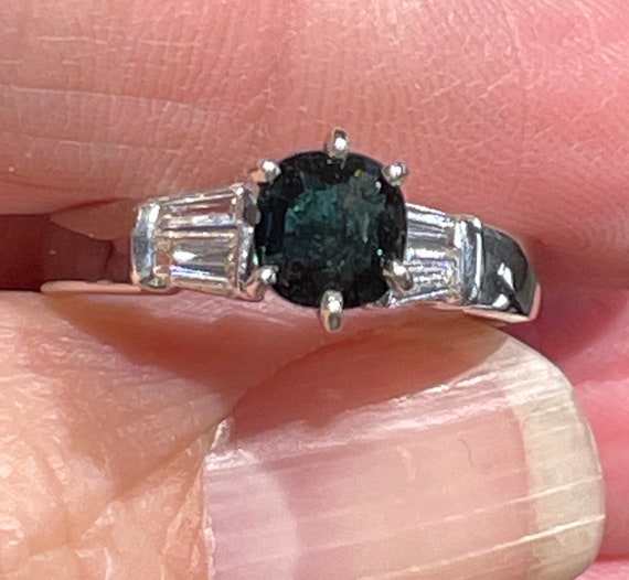 Green Sapphire and baguette diamonds Platinum Wed… - image 4