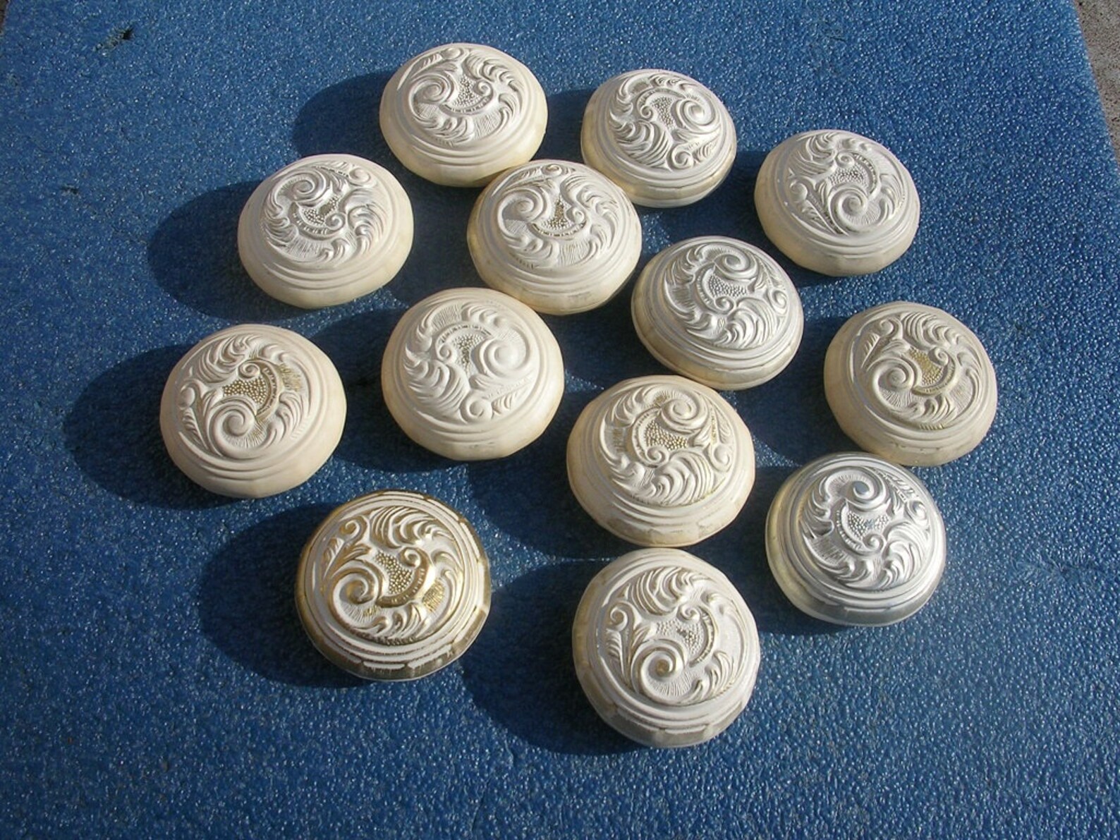 13 Decorative Rubber Door Knob Covers Novelty Trim N.Y. 1964 Etsy