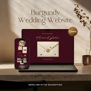 Könnte beinhalten: Ein Laptop und ein Smartphone zeigen ein bordeauxfarbenes Hochzeitswebsite-Design. Der Laptop-Bildschirm zeigt eine Umschlaggrafik mit den Namen "Leonore & Julian". Das Smartphone zeigt RSVP- und Fotooptionen. Auf dem Bildschirm steht "Burgundy Wedding Website."