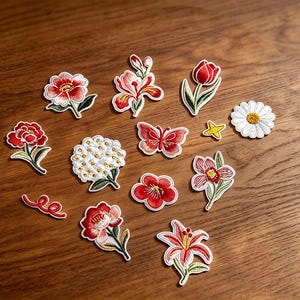 Mixed Flower Iron On Embroidery Patches, Floral Self‑Adhesive Applique, Butterfly Fabric Patch for Clothing Jacket Bag DIY Decoration